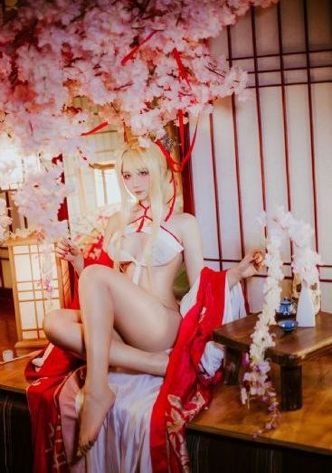 娱乐圈高H肉慎入1vn_蓝光在线视频观看