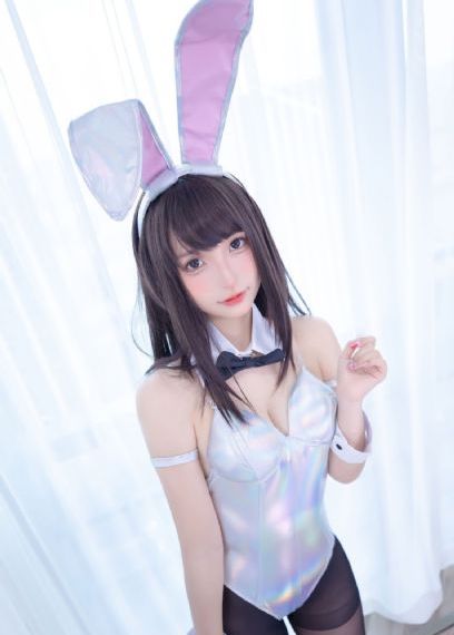亚洲精品日韩AV专区深佐佐木希_超清完整版观看