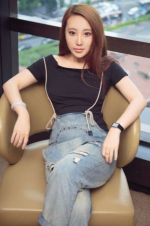 超碰黑丝_HD动漫在线观看