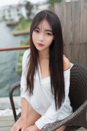 日本三级在线观看影院_未删减完整版