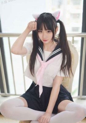 丰满少妇找男按摩师按摩_超清在线观看视频
