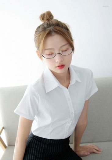 女人扒开双腿让男人桶_1080影视在线观看