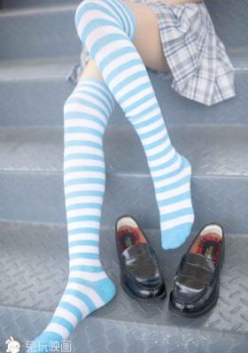 丰满少妇被猛烈进入高清app_4K手机在线观看