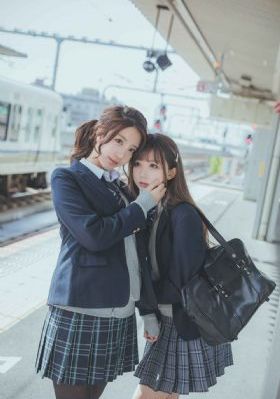 被迫在刑具上高潮调教道具_JVID性感写真