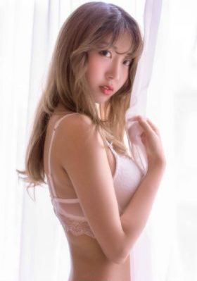 日本肉感爆乳一区二区本草久_1080日本电影免费